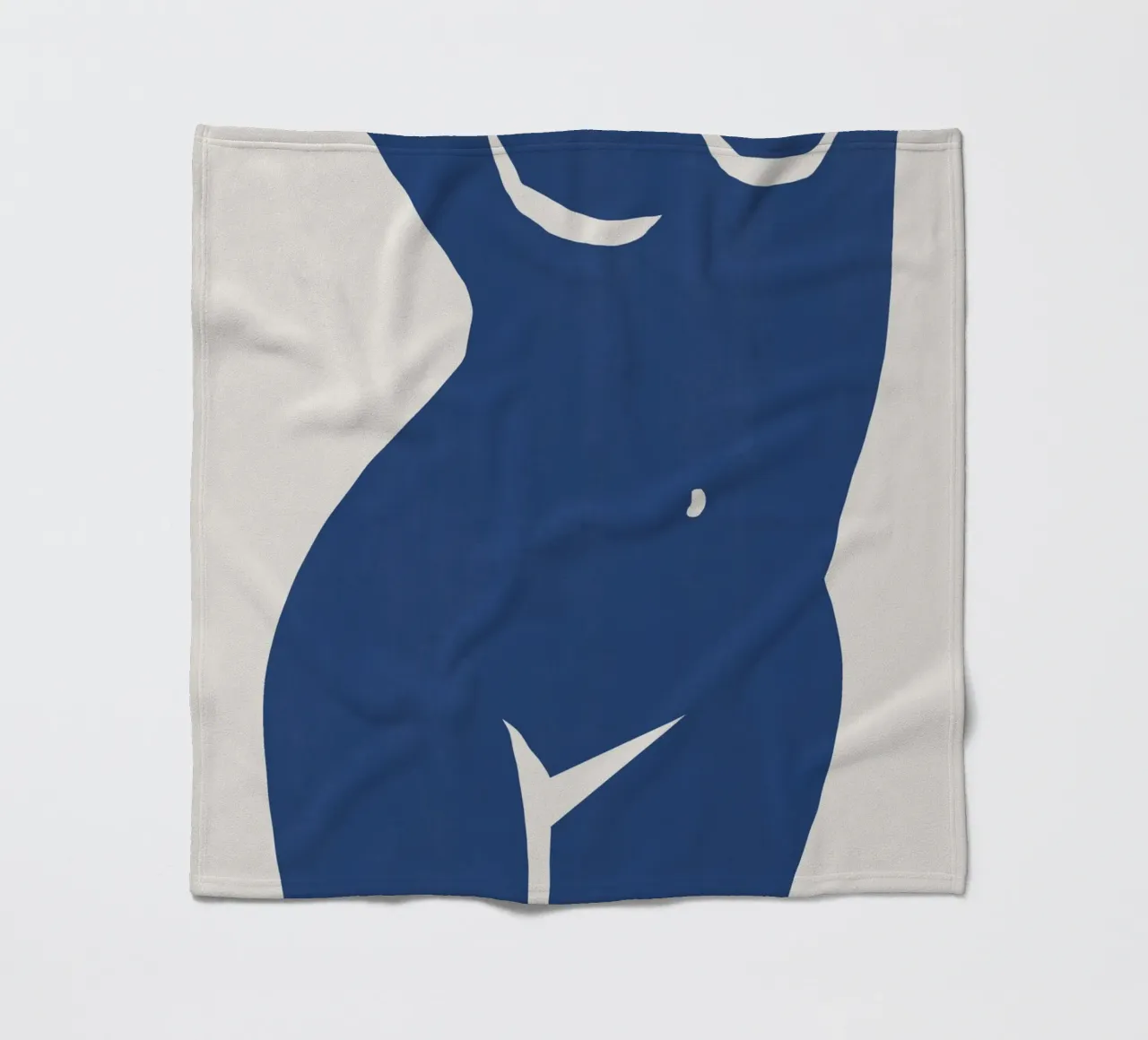 Figura in blu coperta in pile da Little Dean