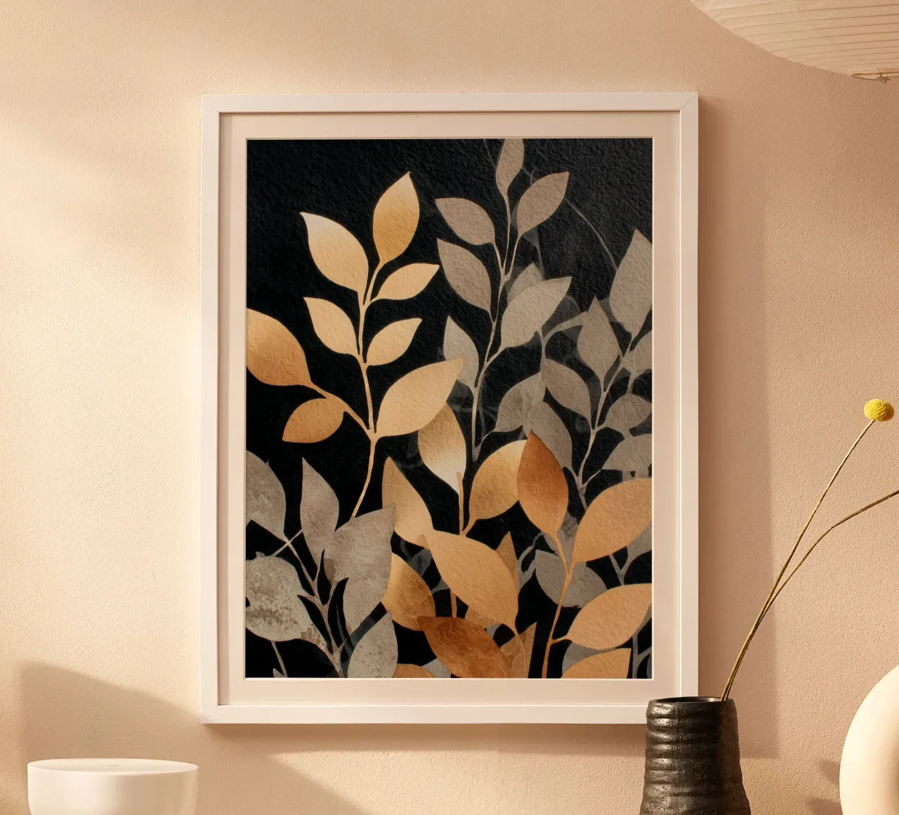 Baldacchino dorato poster con telaio in plastica da Sophia Calder Studio