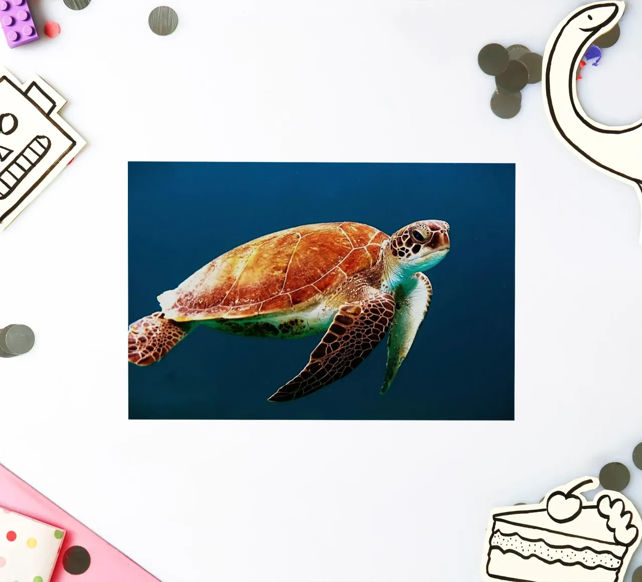 Geboren, um das Meer zu durchstreifen Sticker von Nature's Palette