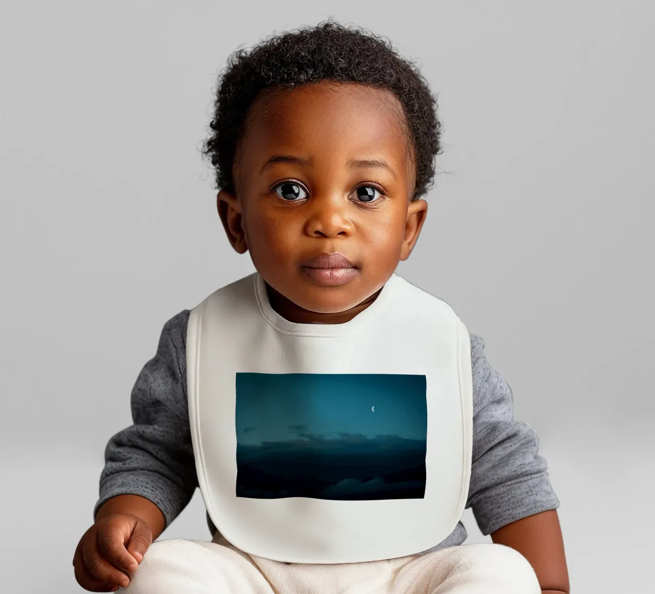 moon clouds Babylätzchen von Earthly Visions