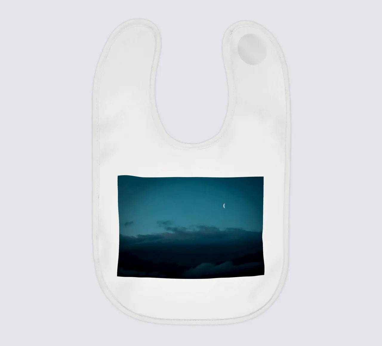 moon clouds Babylätzchen von Earthly Visions