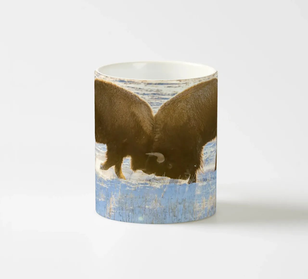 animale bisonte tazza in ceramica da Earthly Visions