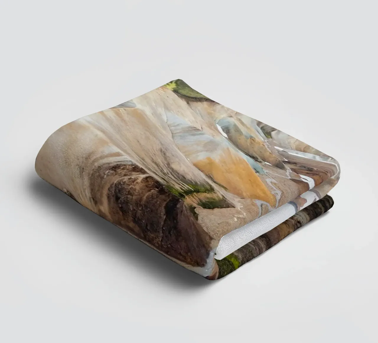 paesaggio geotermico asciugamano da bagno da Earthly Visions