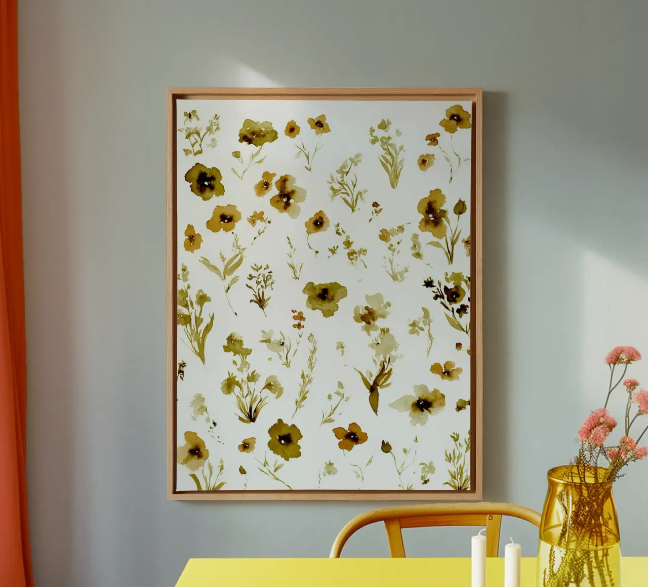 Spargimento di fiori selvatici tela con Cornice a cassetta da Sophia Calder Studio