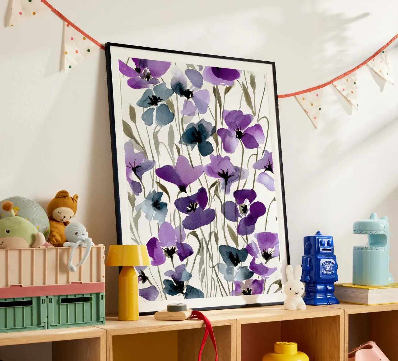 Cluster serali poster con telaio in legno da Sophia Calder Studio