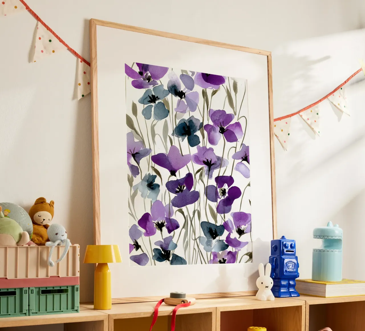 Cluster serali poster con telaio in legno da Sophia Calder Studio