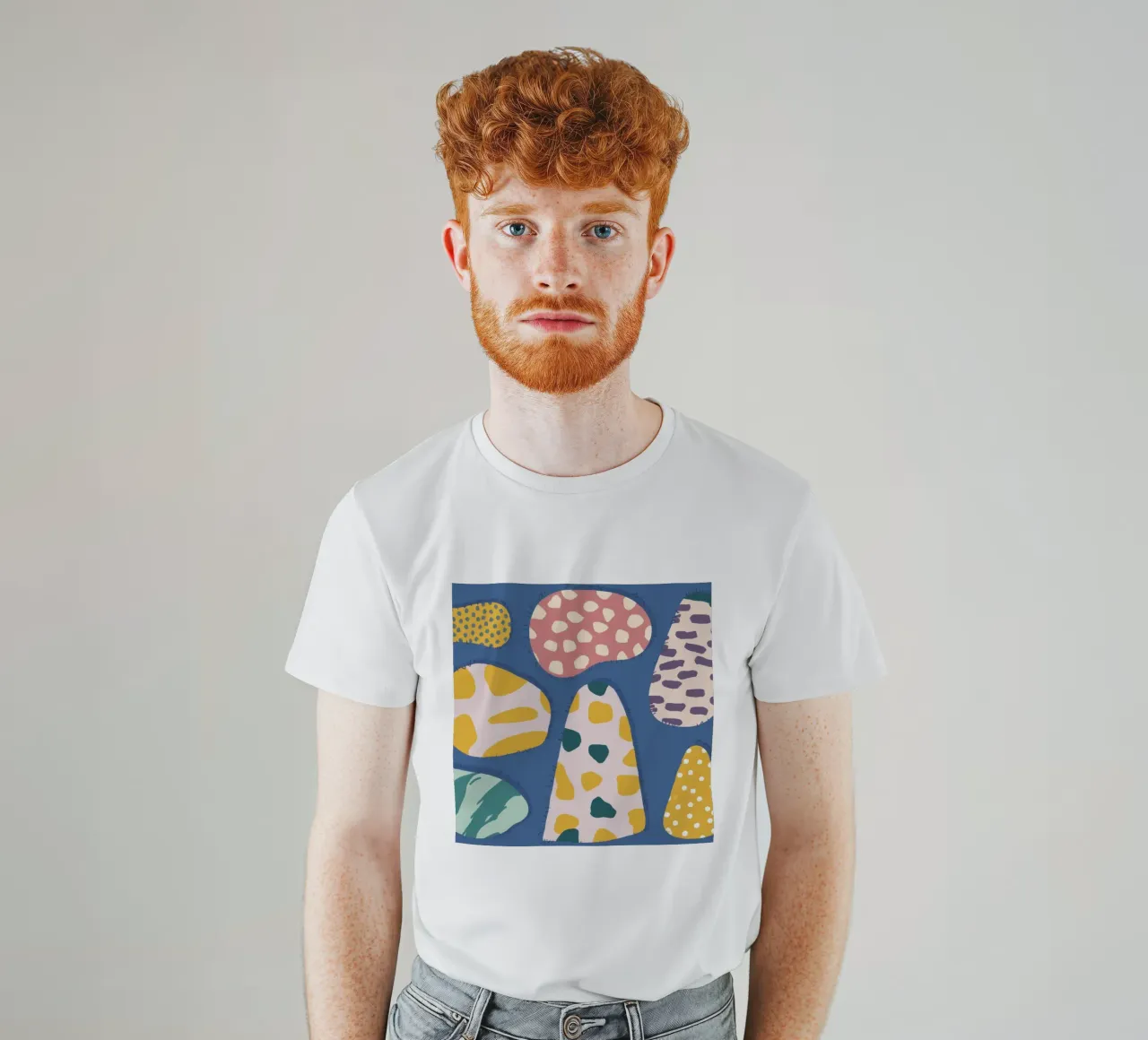Spargimento di forme giocose t-shirt da Lunar Valentina