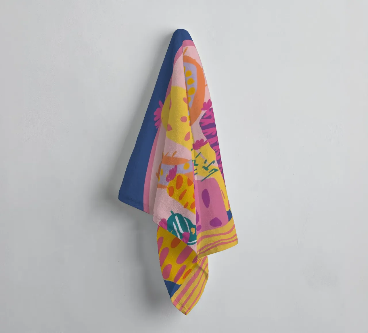 Lunar Cactus Garden badhanddoek van Frosh Pallete