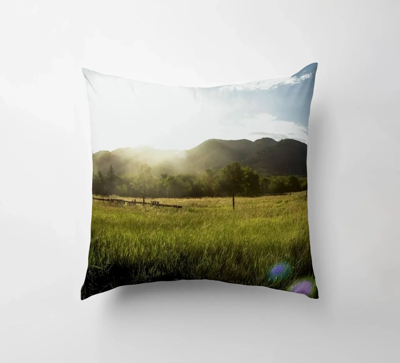 daytime meadow nature scene cuscino da cofa home