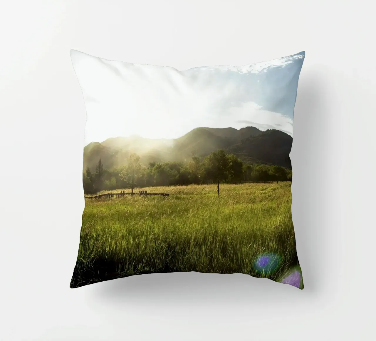 daytime meadow nature scene cuscino da cofa home