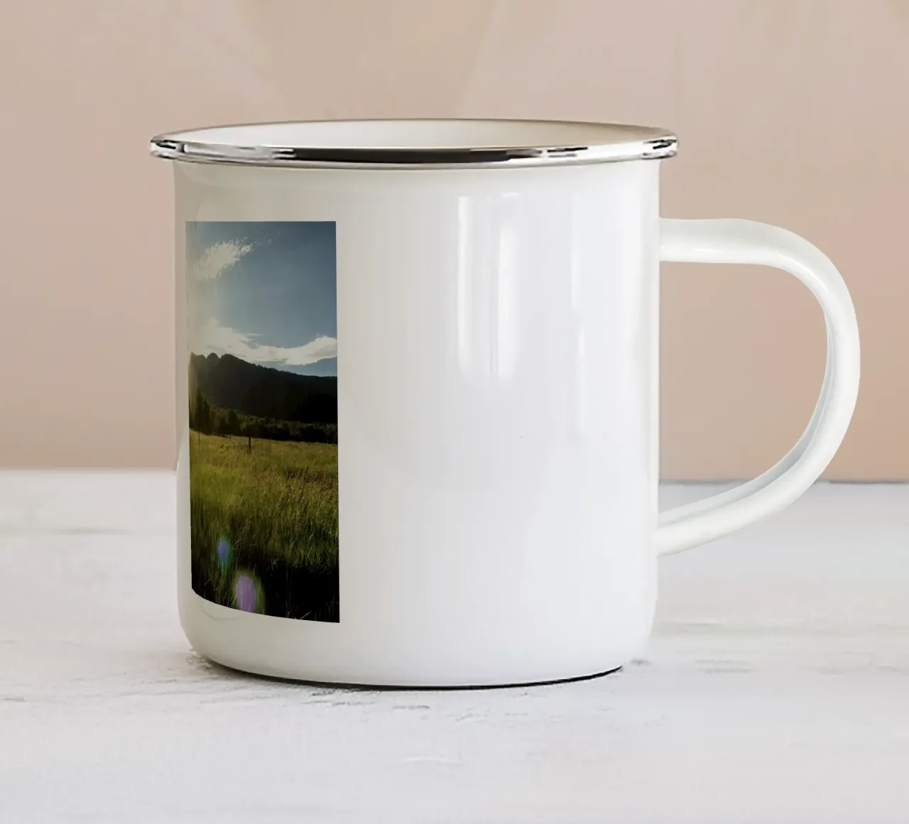 daytime meadow nature scene tazza in smalto da cofa home