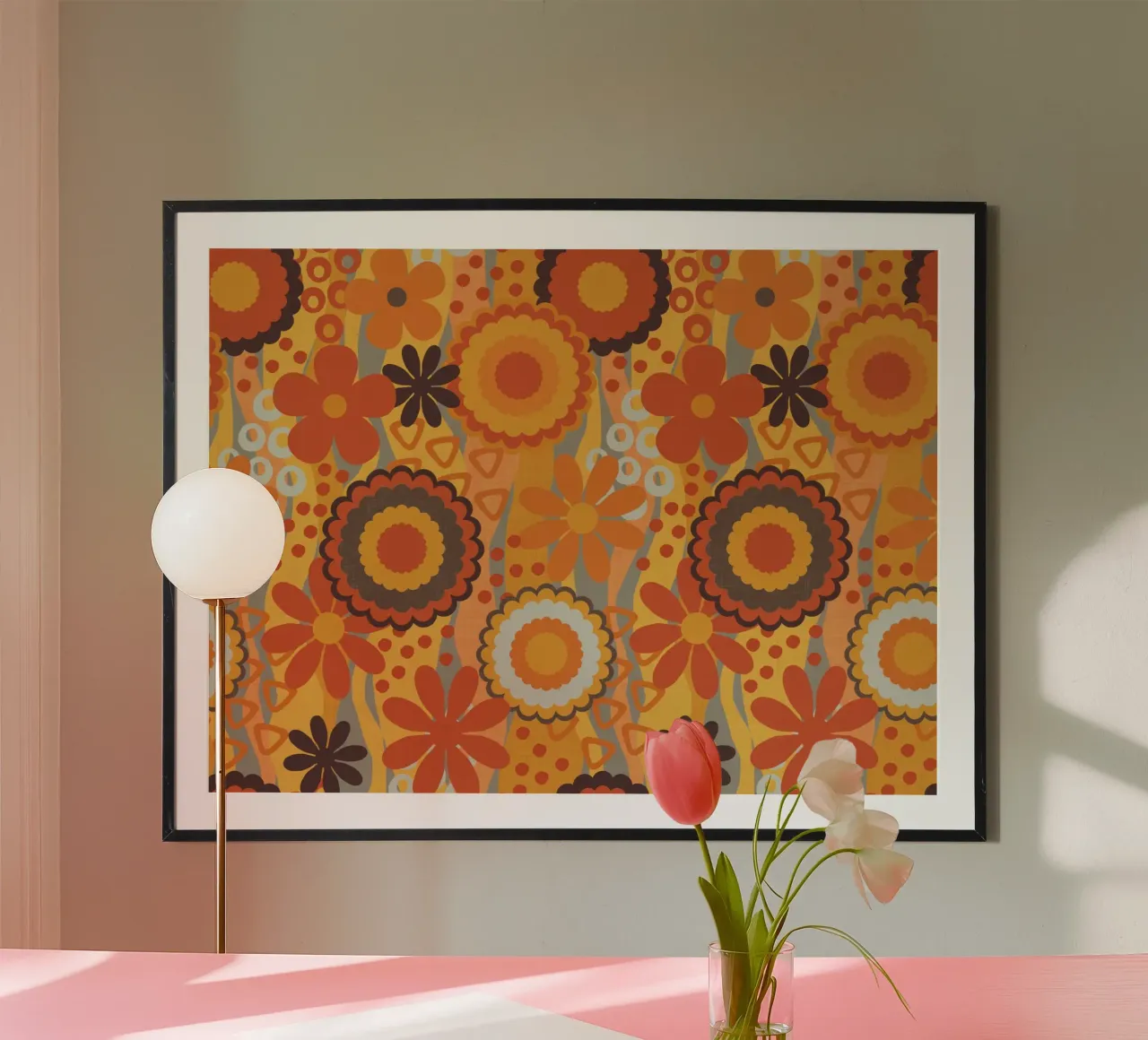 Seventies Soul Groovy Flower Power Marrone Arancione Giallo poster con telaio in plastica da Andrea Haase Modern Home