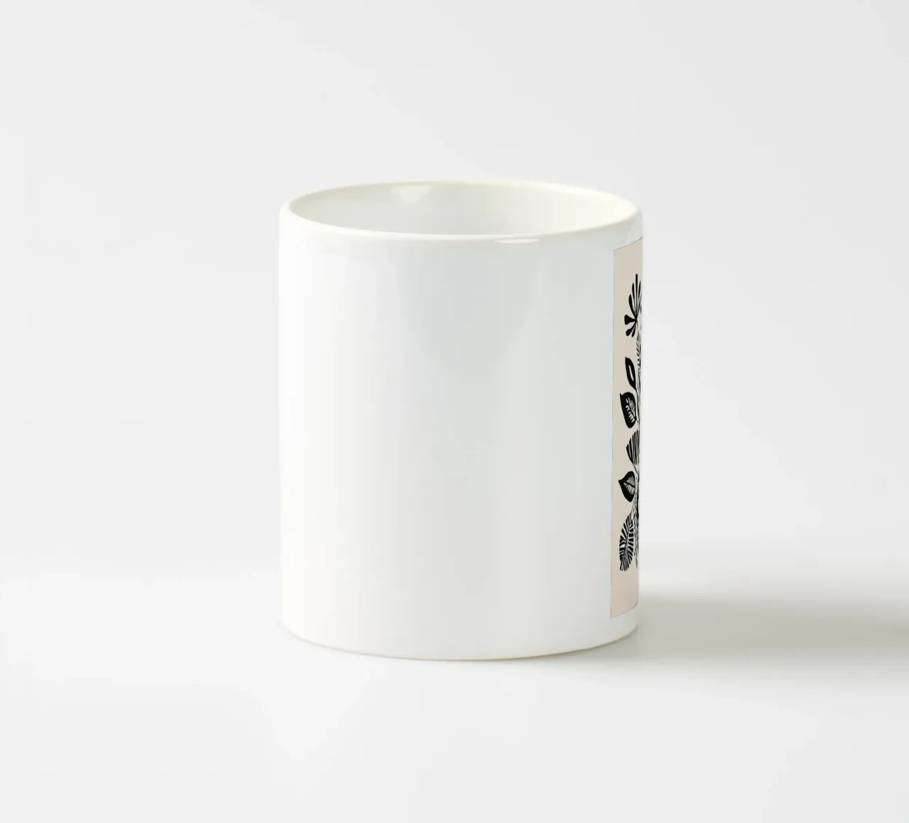 Bouquet di fiori in bianco e nero tazza in ceramica da Haleigh