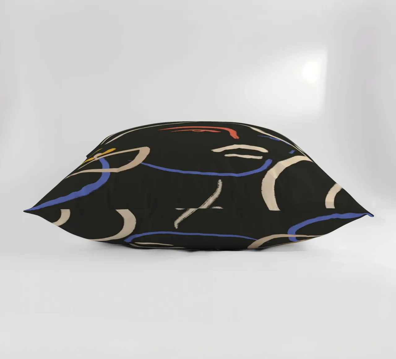 Donna in linee colorate cuscino da LeaDArt