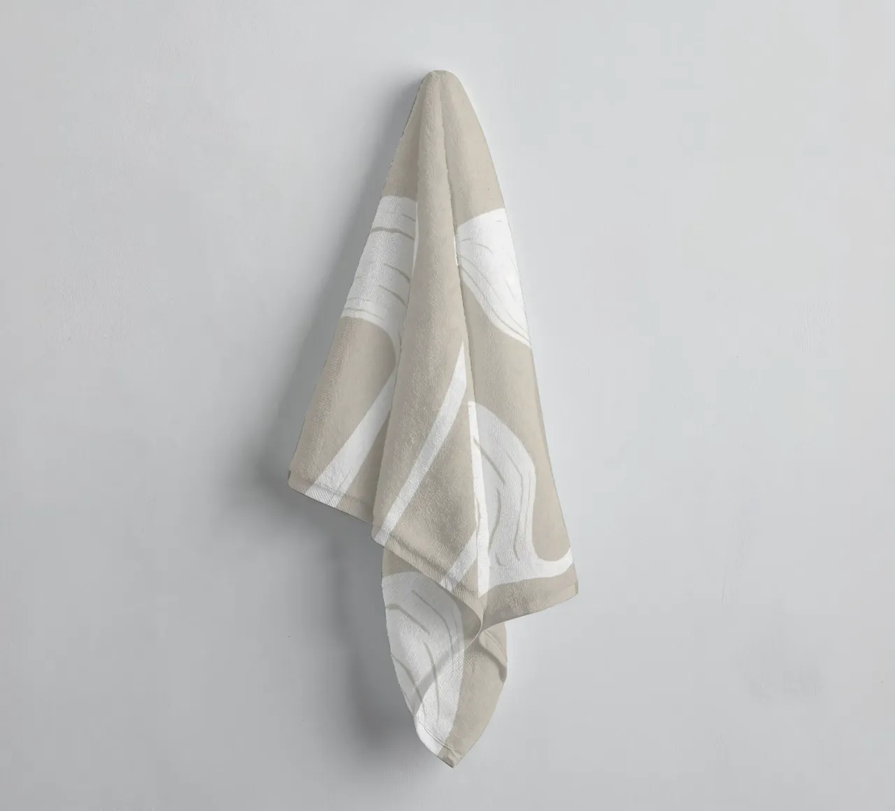 Curve bianche asciugamano da bagno da LeaDArt