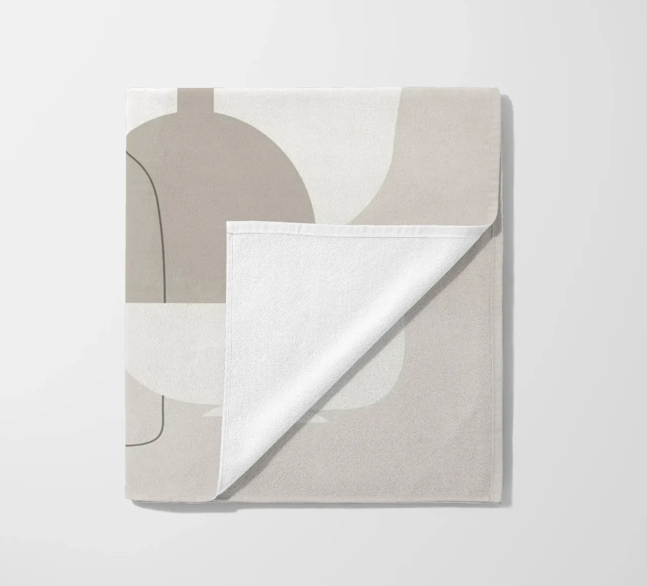 Natura morta con linee e forme telo mare da LeaDArt