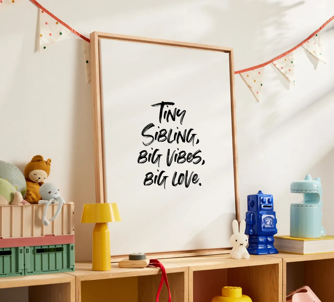 Kleine Geschwister, große Gefühle. | minimalistic design canvas met Baklijst van just typo