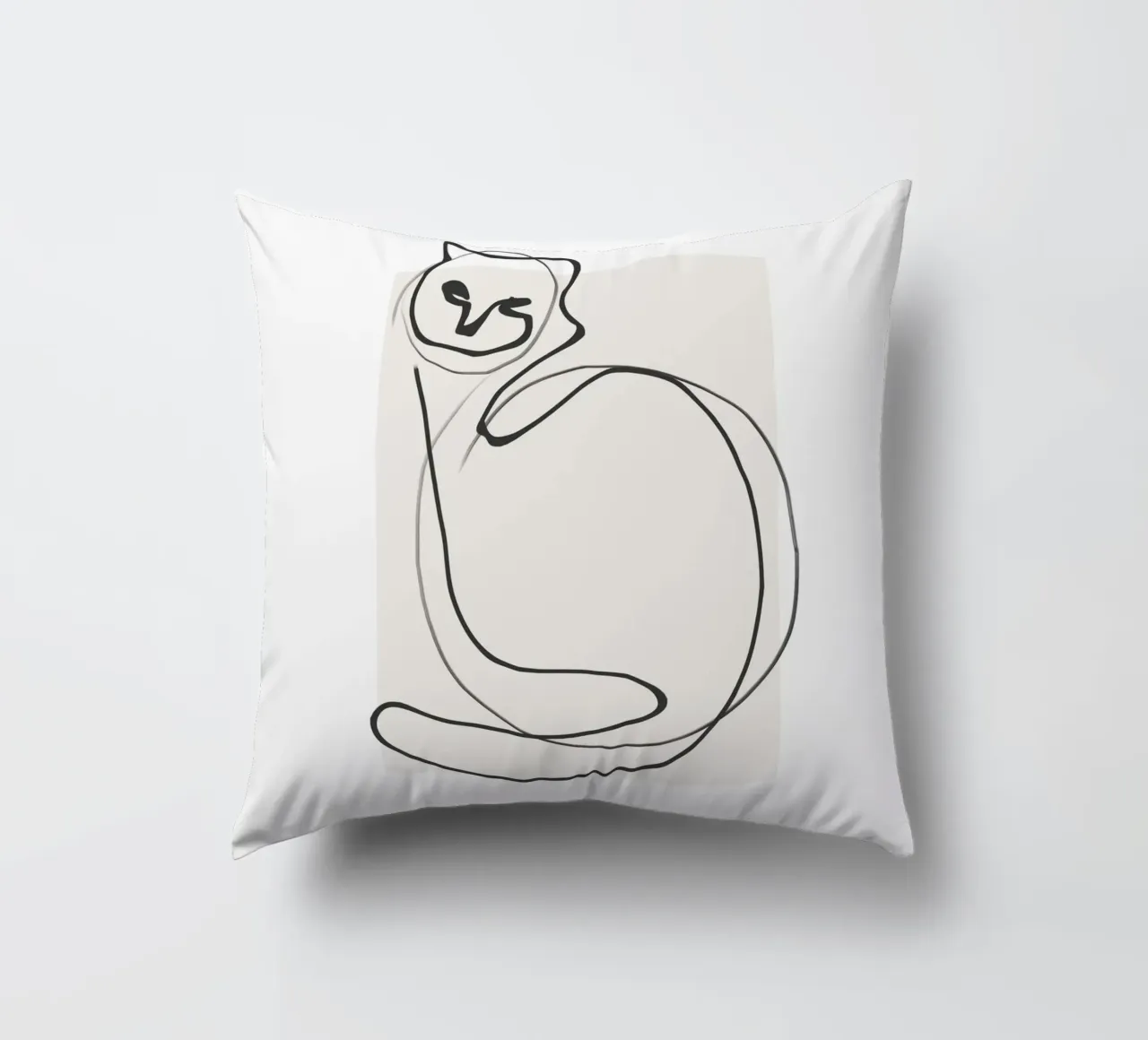 Gatto in una riga cuscino da LeaDArt