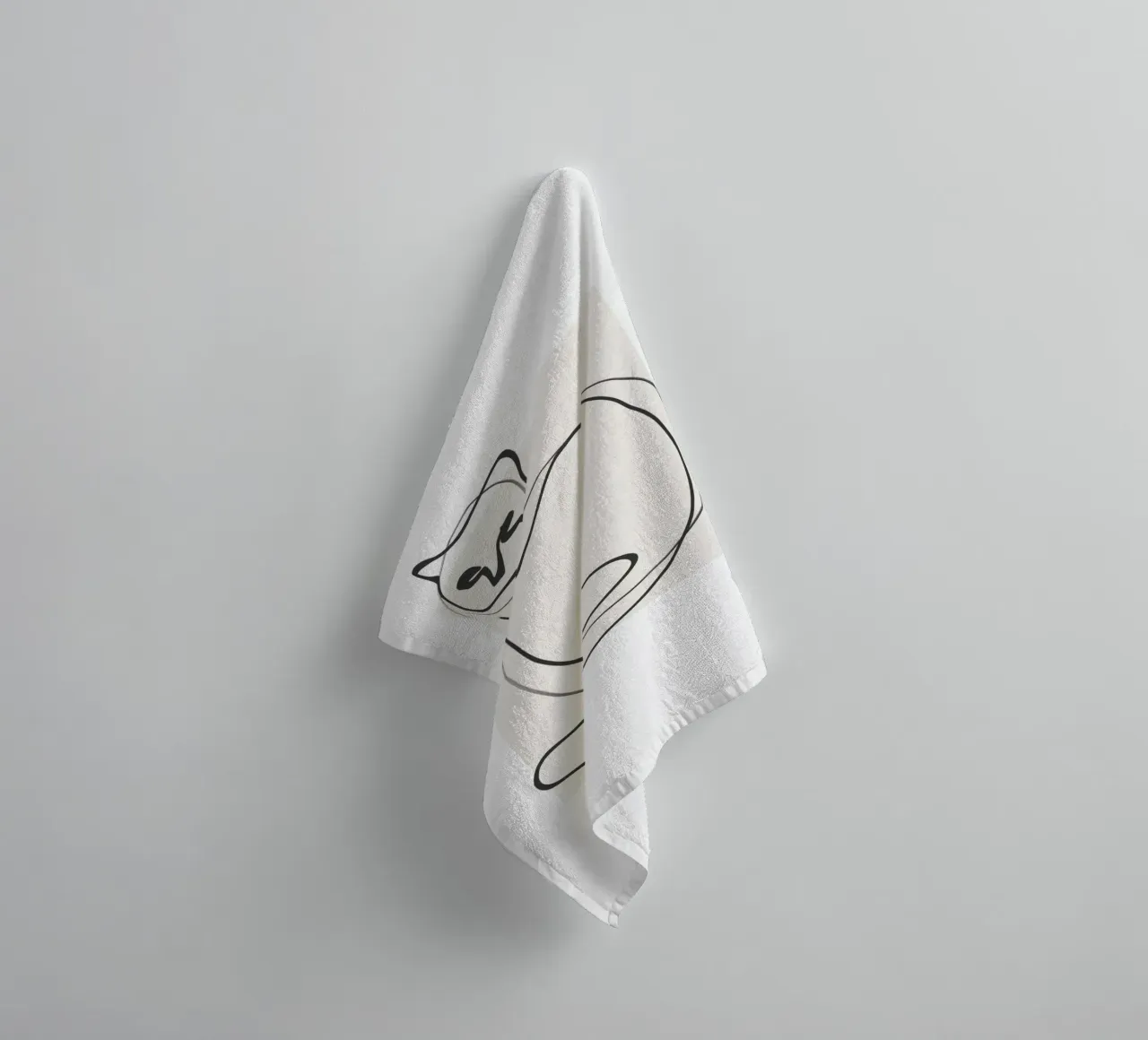 Gatto in una riga asciugamano da bagno da LeaDArt