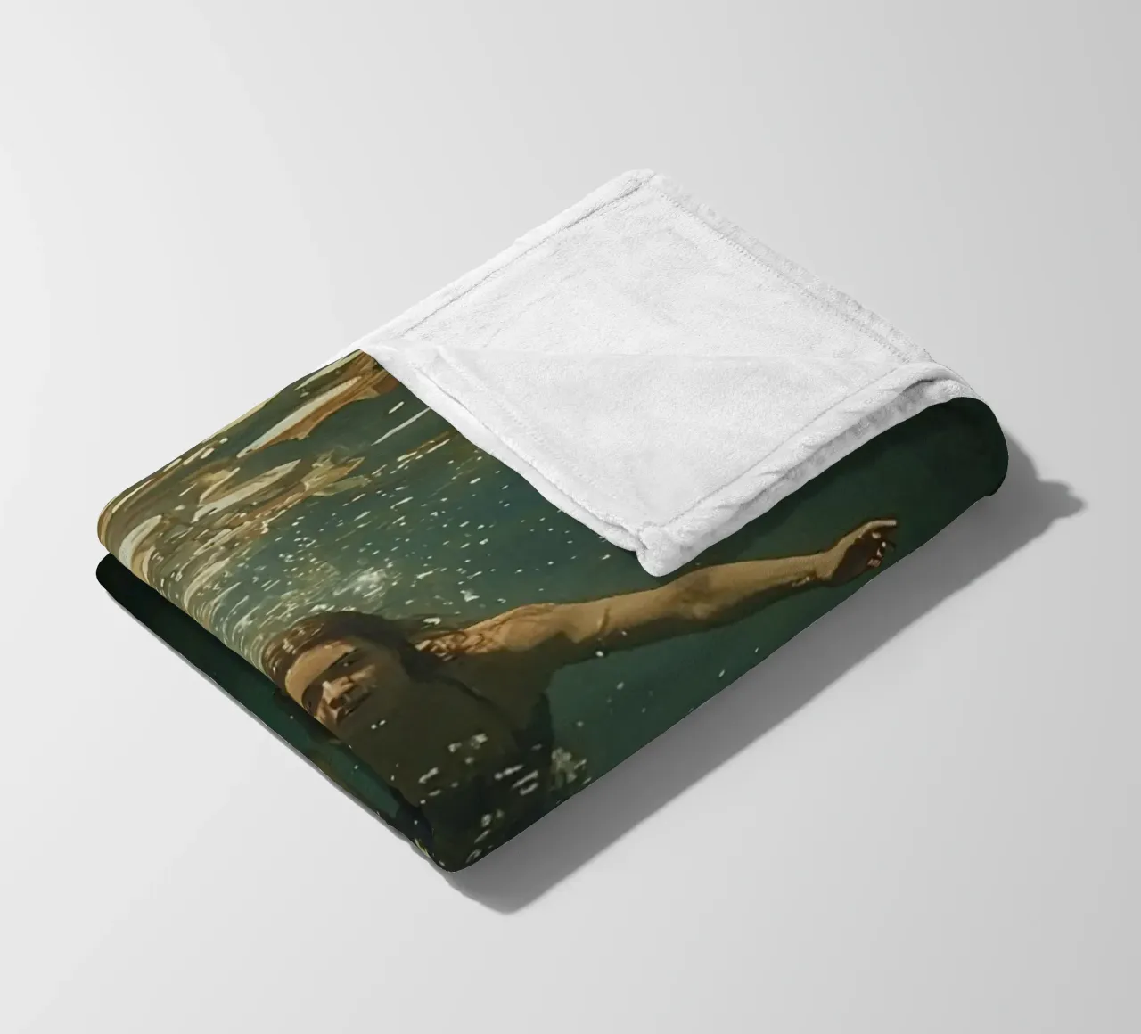 Nuotatore subacqueo che esplora le profondità dell'oceano coperta in pile da DesignDoodle