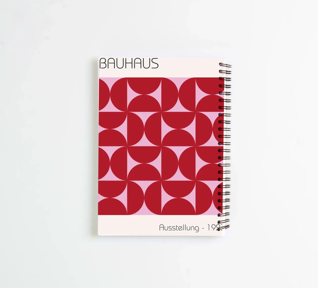 Bauhaus Poster 1923 - Rouge Rose Géométrie Art carnet à spirale de Studio Vibe