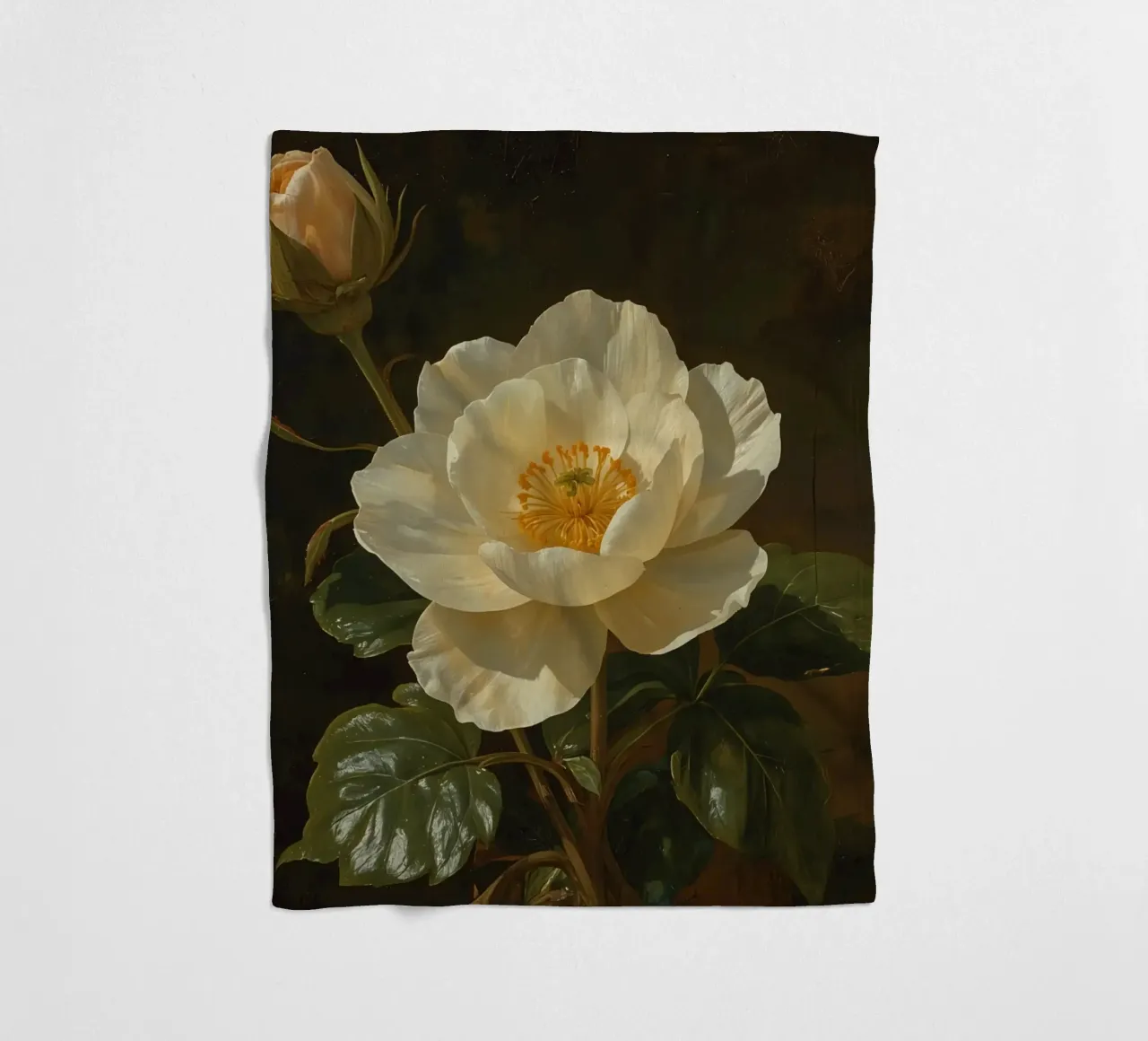 Raffigurazione dettagliata di un fiore bianco e di un bocciolo con una rigogliosa coperta in pile da DesignDoodle