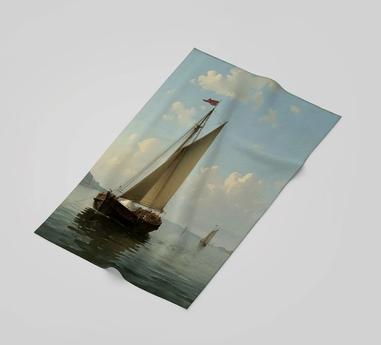 Barche a vela che scivolano su un lago calmo sotto un cielo sereno con telo mare da DesignDoodle