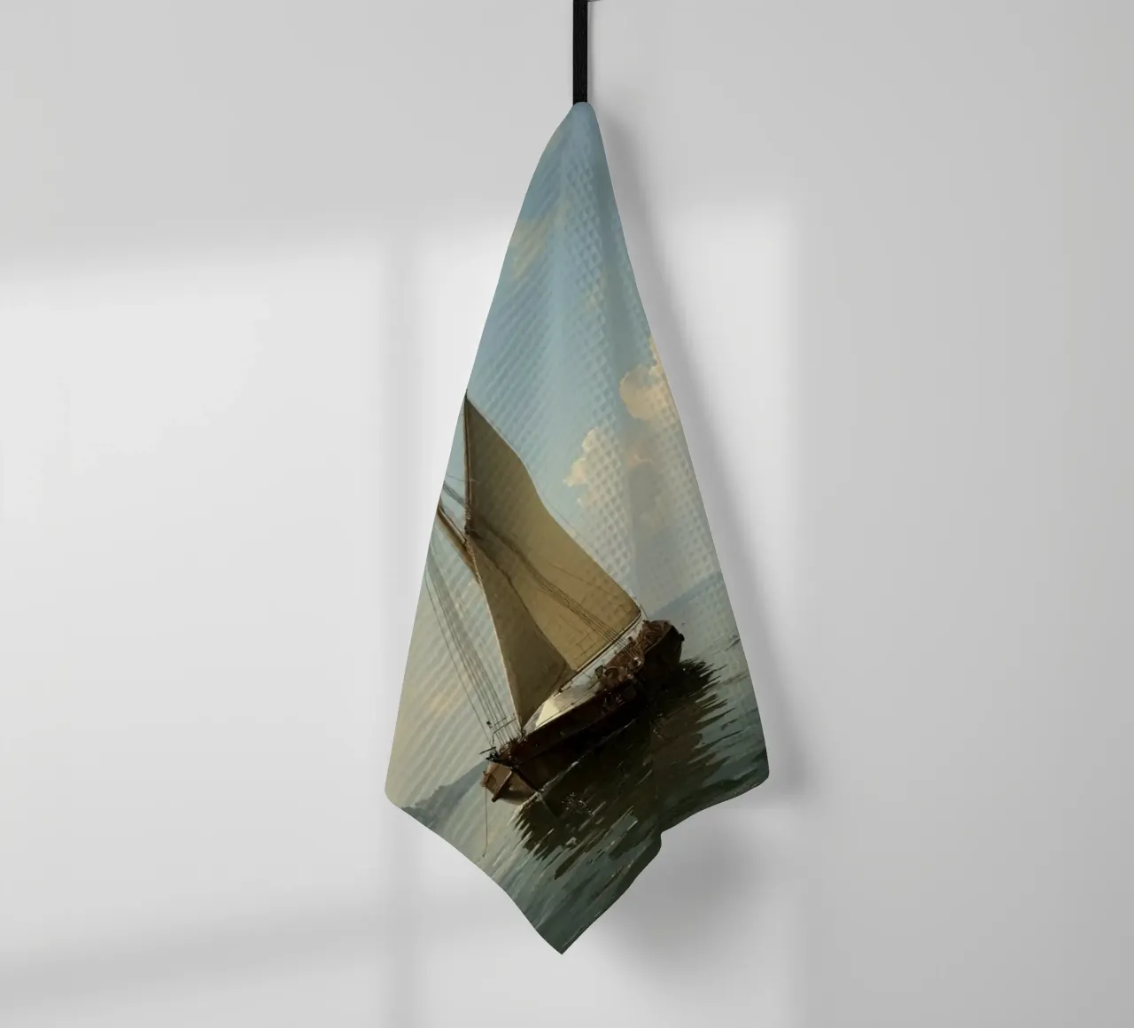 Barche a vela che scivolano su un lago calmo sotto un cielo sereno con canovaccio da cucina da DesignDoodle
