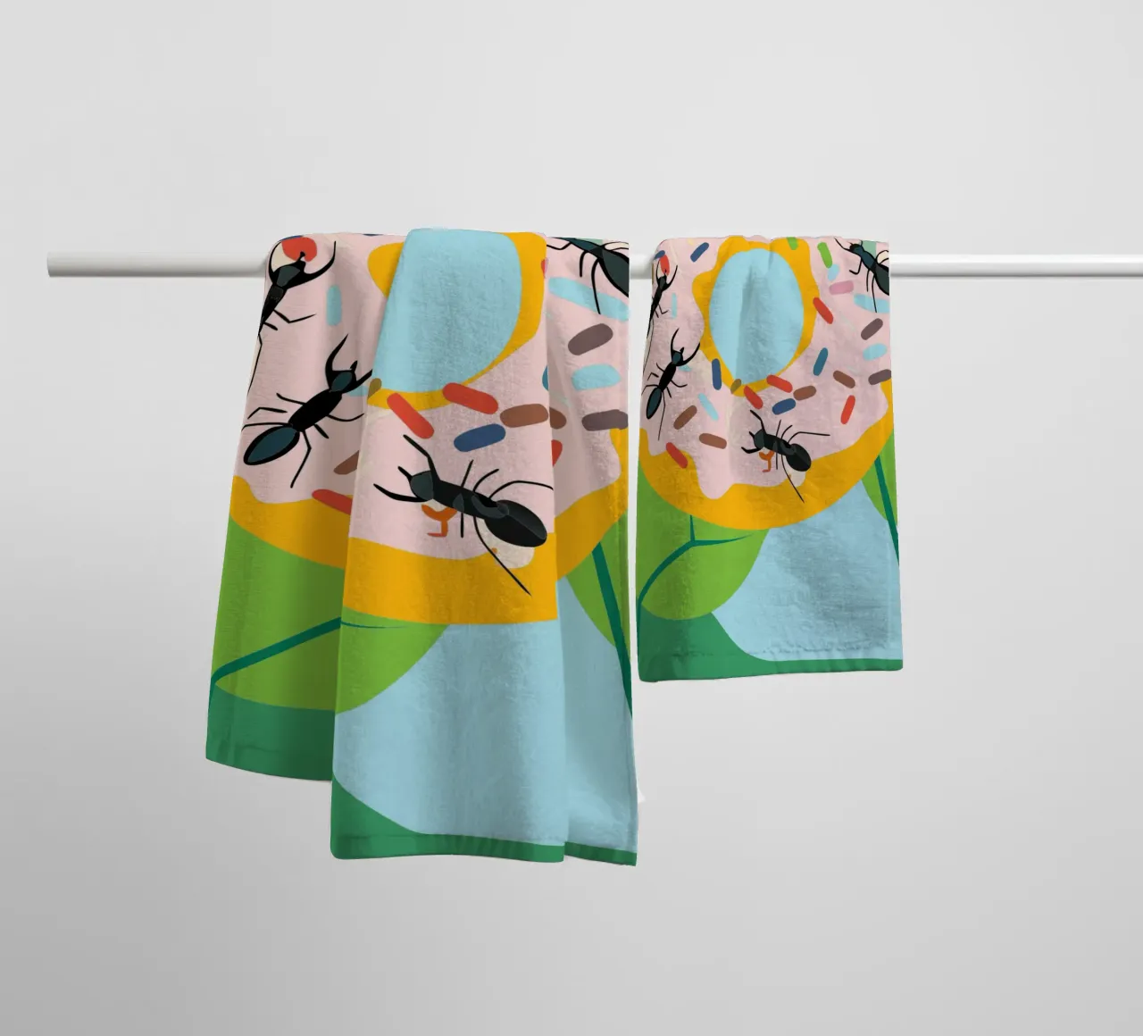 Ant on the Donut towel by CUTE ANIMALS