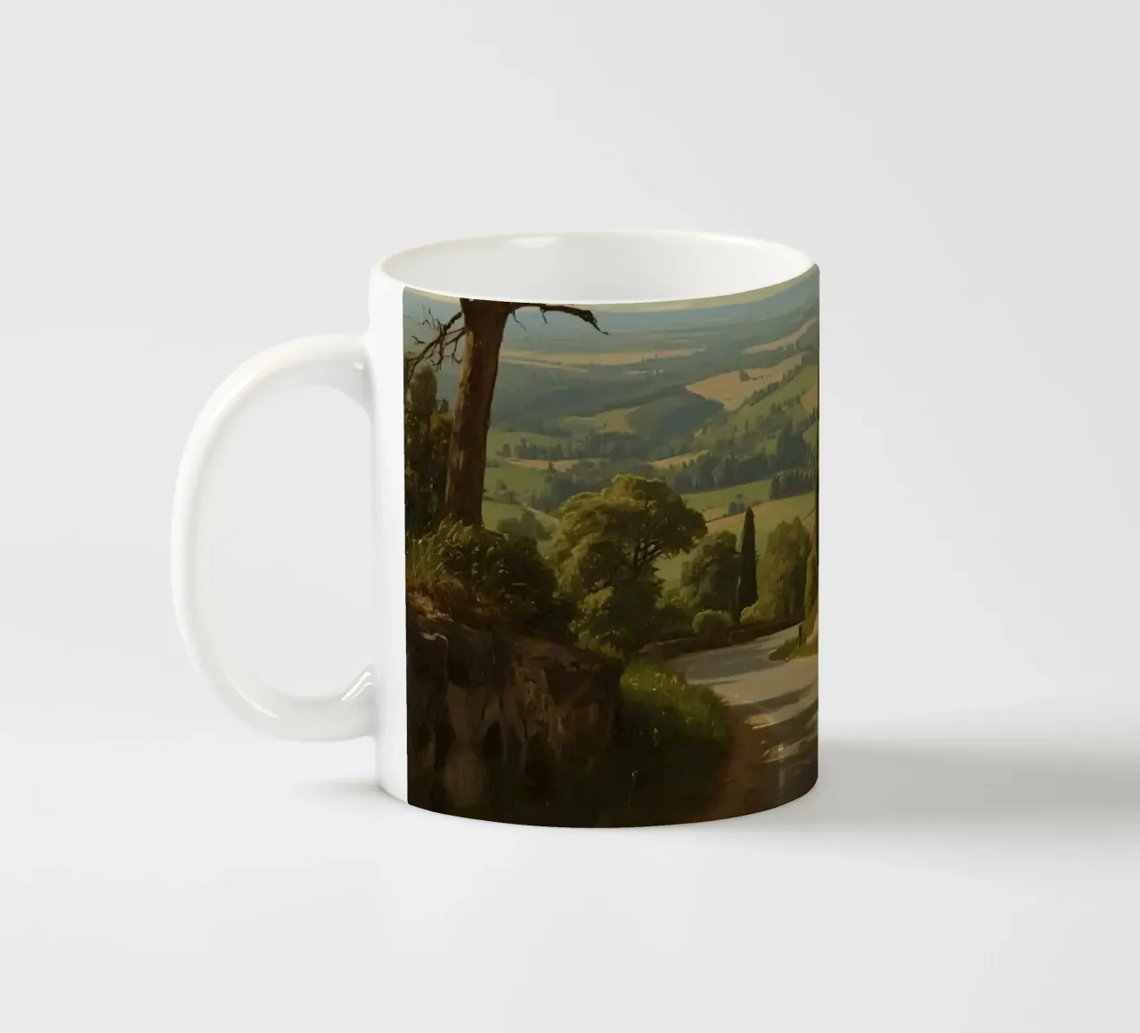 Superbe vue de la campagne avec une voiture roulant le long d'une route sinueuse. mug en céramique de DesignDoodle