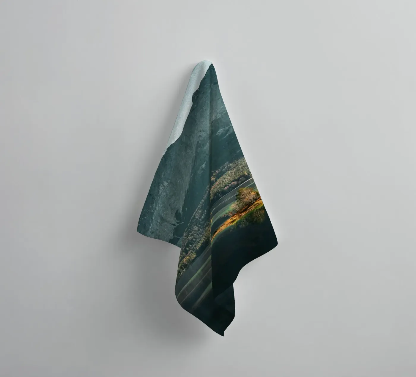 Eibsee badhanddoek van Flo Klein Gallery