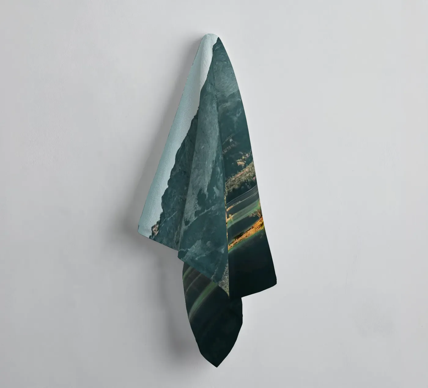 Eibsee badhanddoek van Flo Klein Gallery