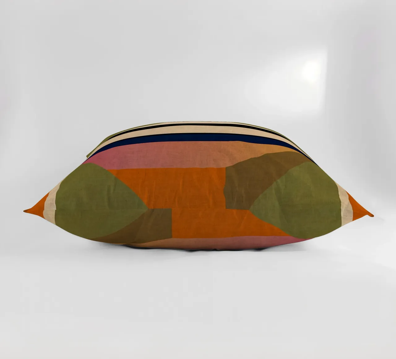 vaso strisce geometriche cuscino da CourtneyStudio