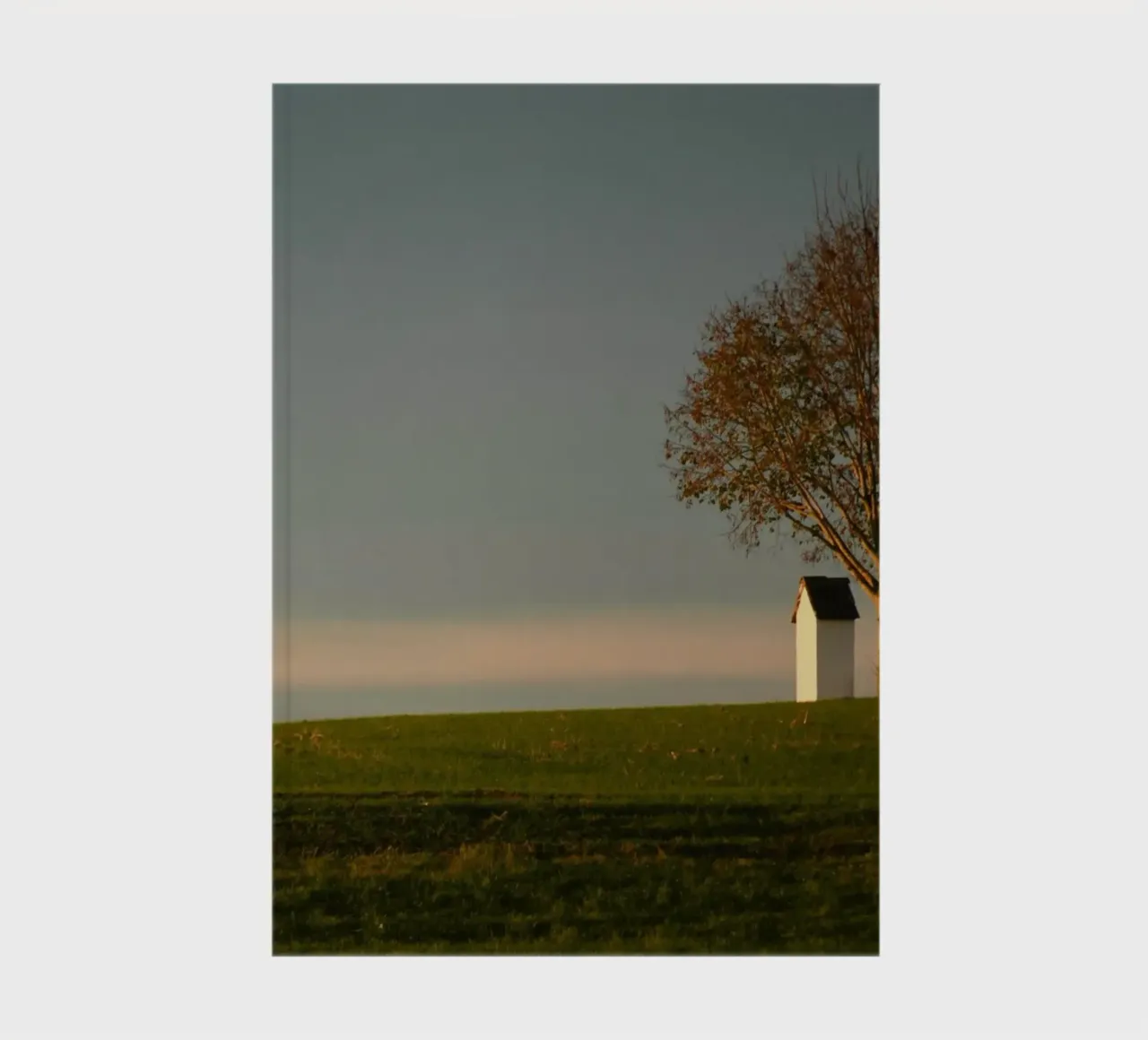 minimalist scene open space notebook by Histrol