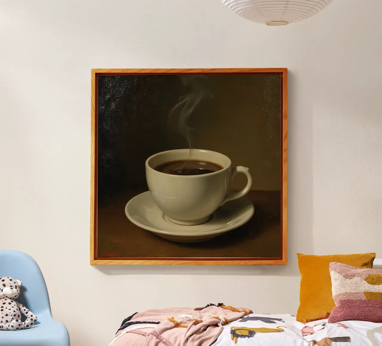 Tazza da caffè con vapore appoggiata su un piattino in un ambiente caldo plexiglass da DesignDoodle