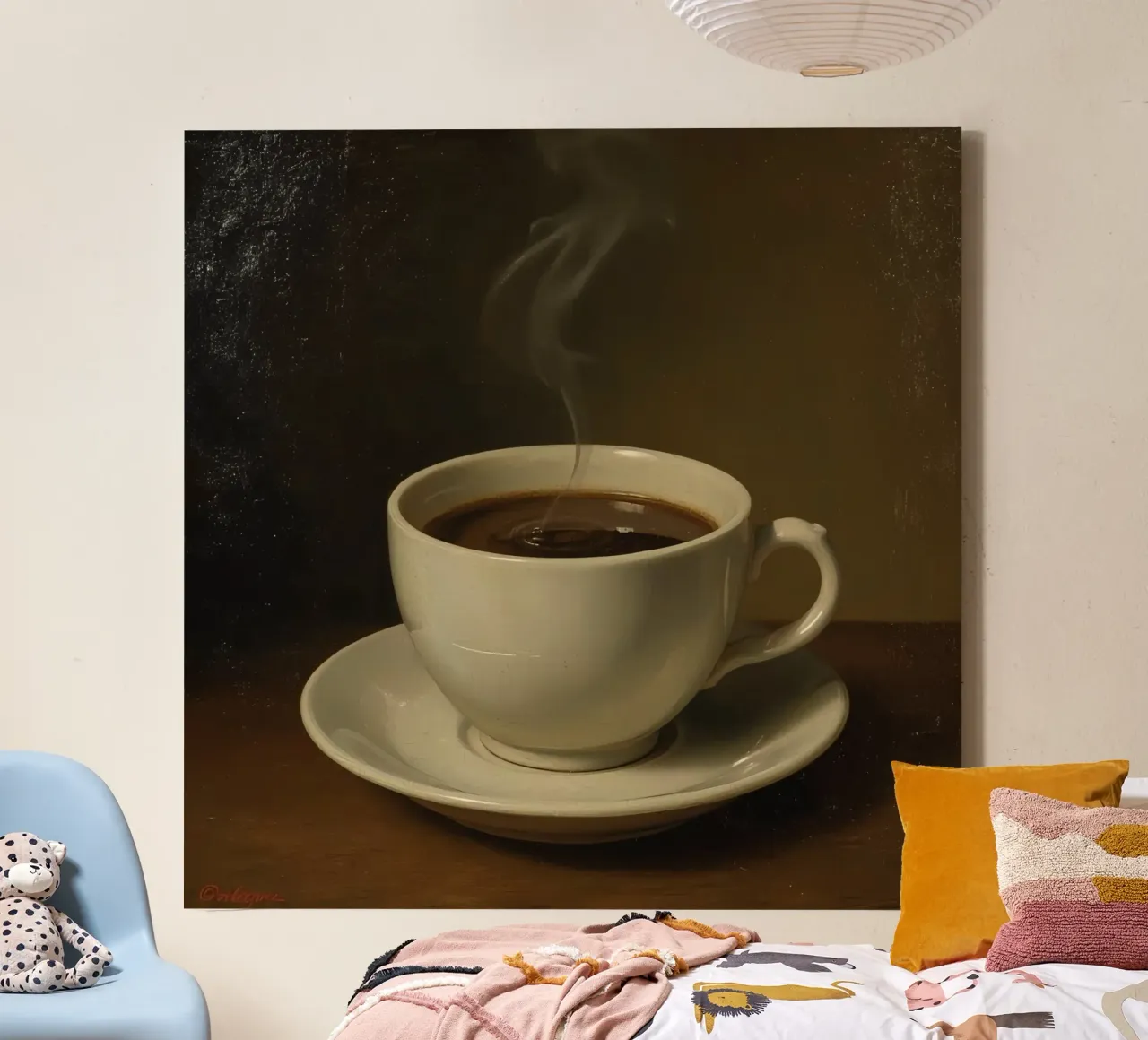 Tazza da caffè con vapore appoggiata su un piattino in un ambiente caldo tela con Cornice a cassetta da DesignDoodle