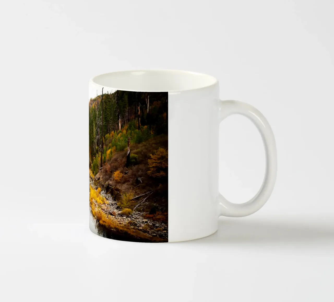 Thaoe tazza in ceramica da Flo Klein