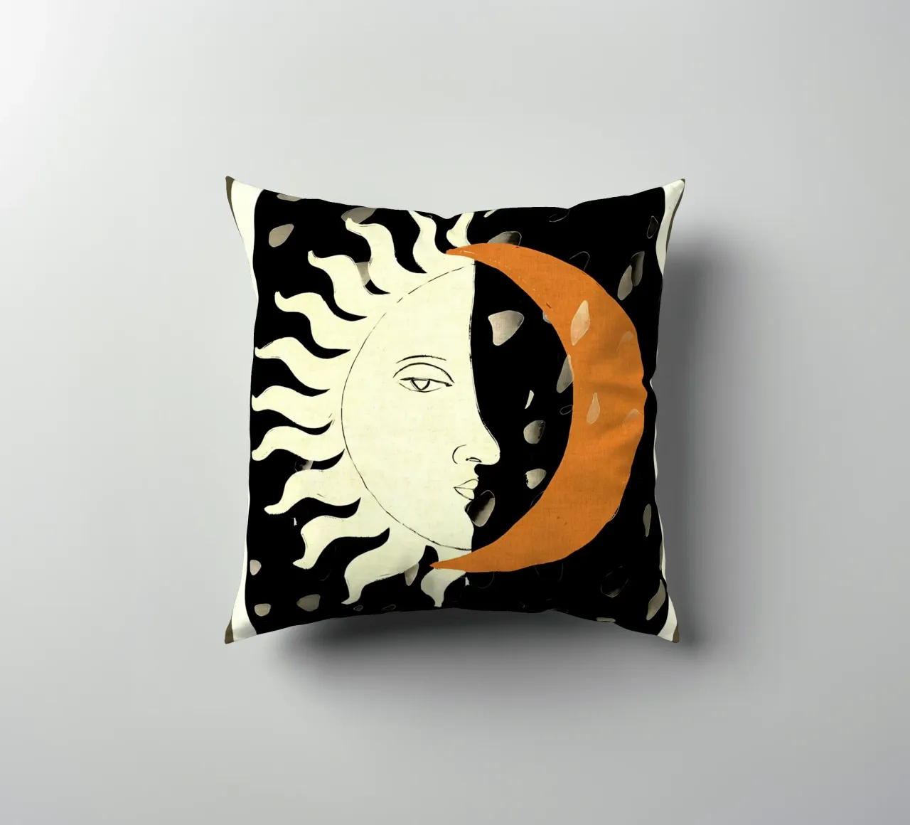 Sole e Luna cuscino da Edson Studio