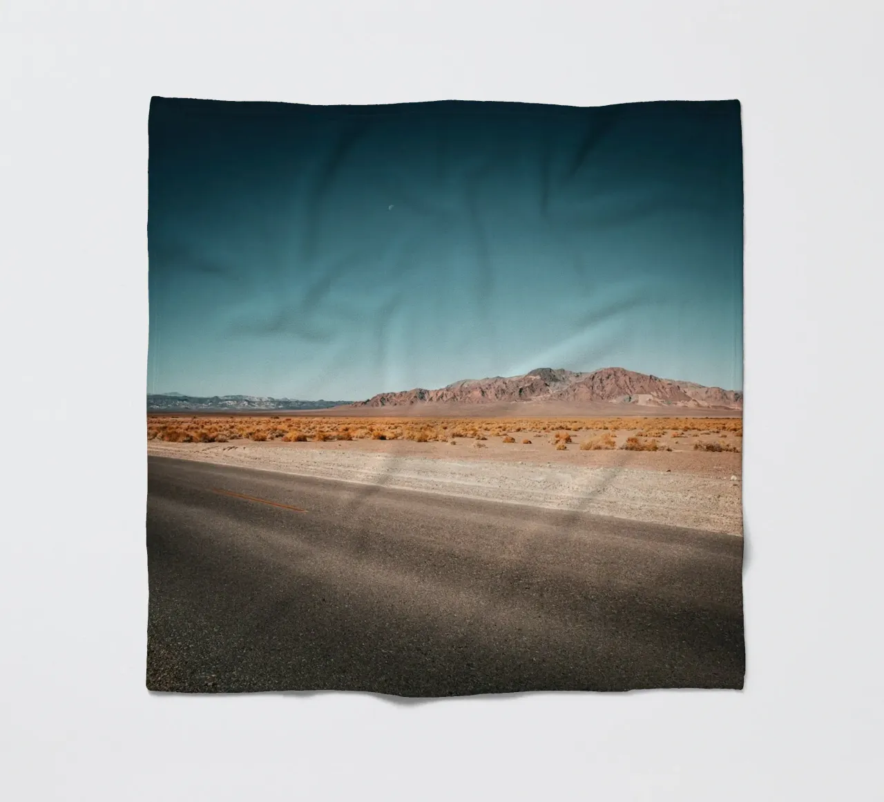 Highway coperta in pile da Flo Klein