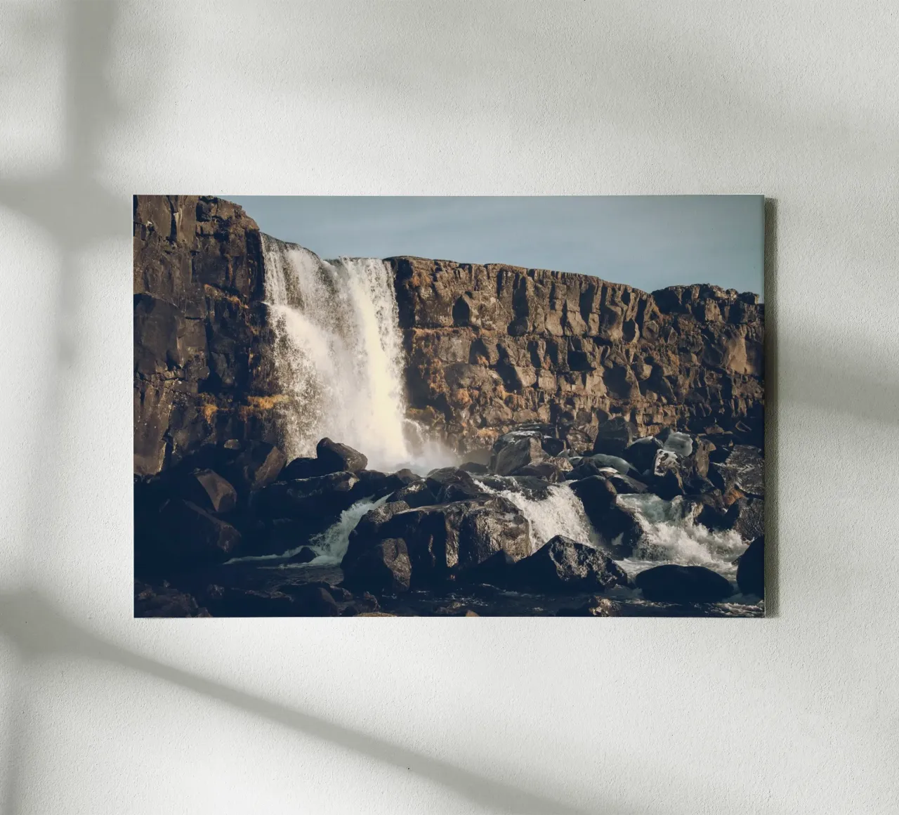 Cascate nordiche tela con Cornice a cassetta da Wanderlust Vibes