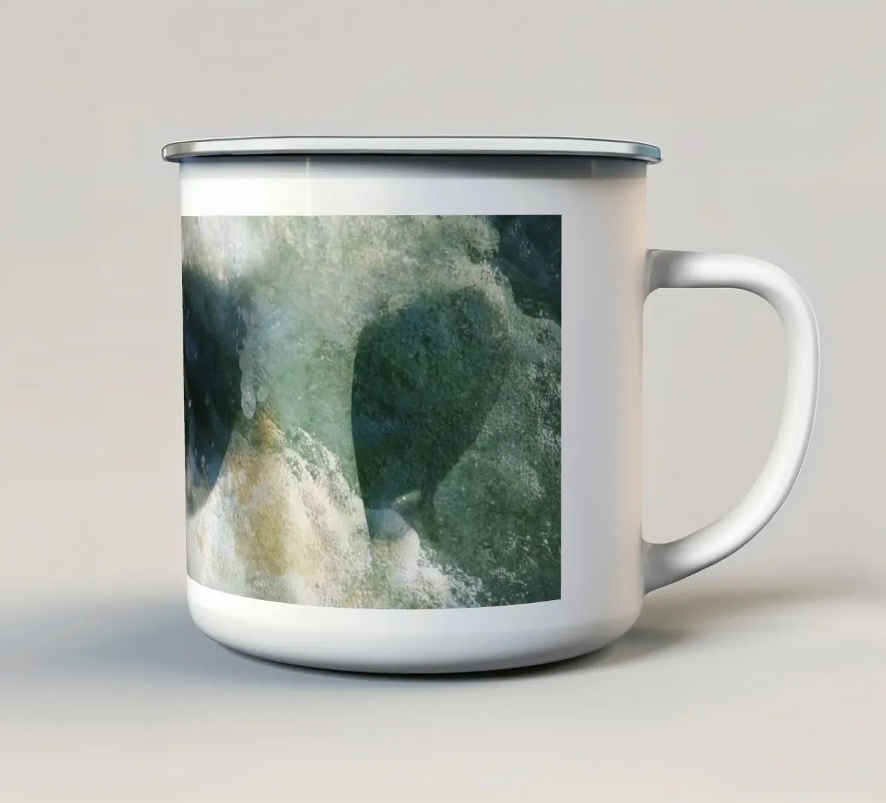 Young Sailor tazza in smalto da Angelo Cerantola