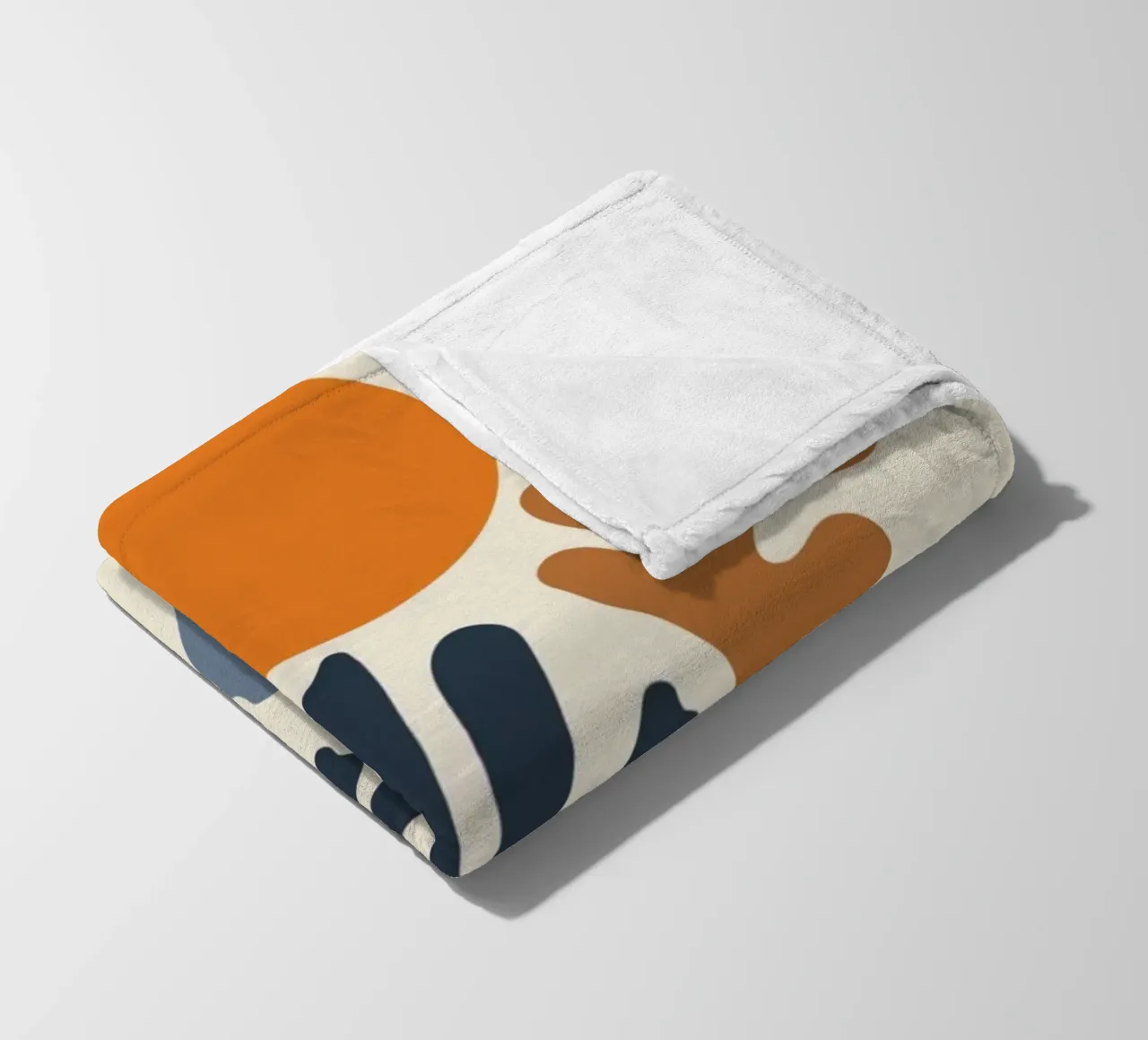Forme organiche e sole astratto di ispirazione matissiana coperta in pile da homdeco