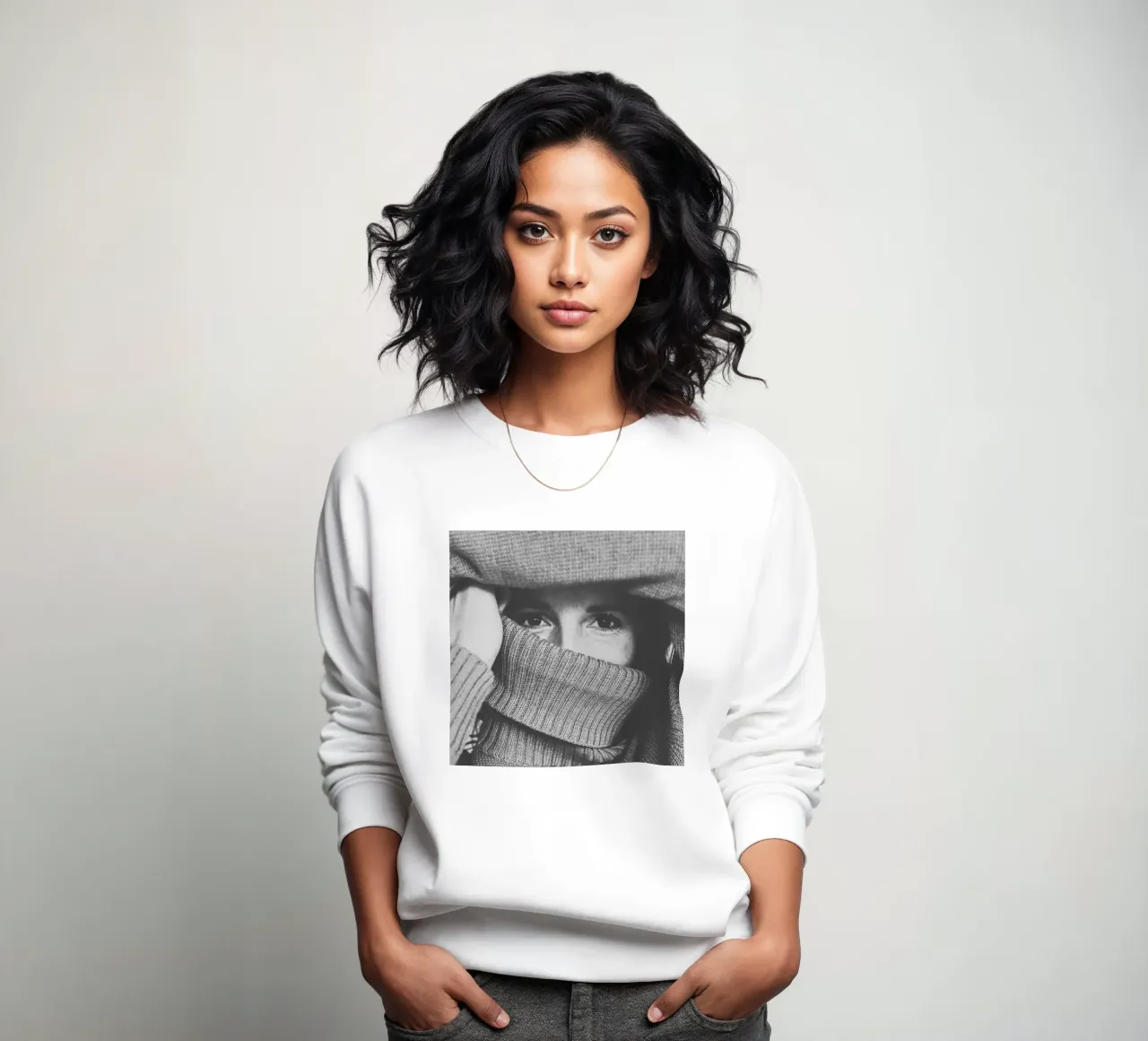 Eyes sweatshirt by Alina