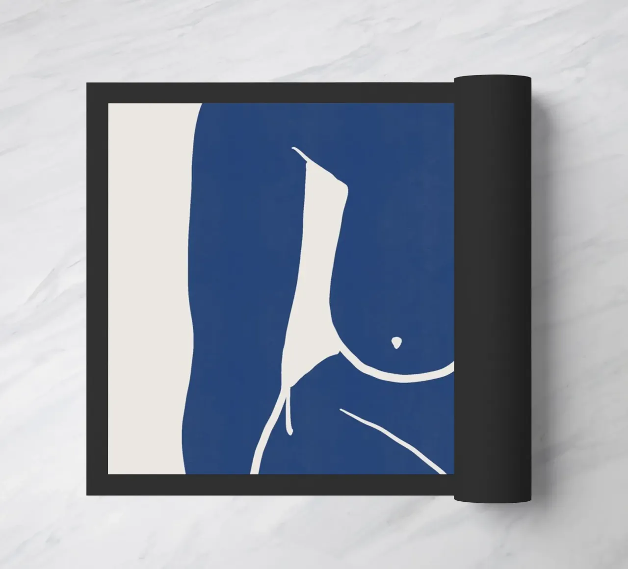 Modello in blu zerbino da Little Dean