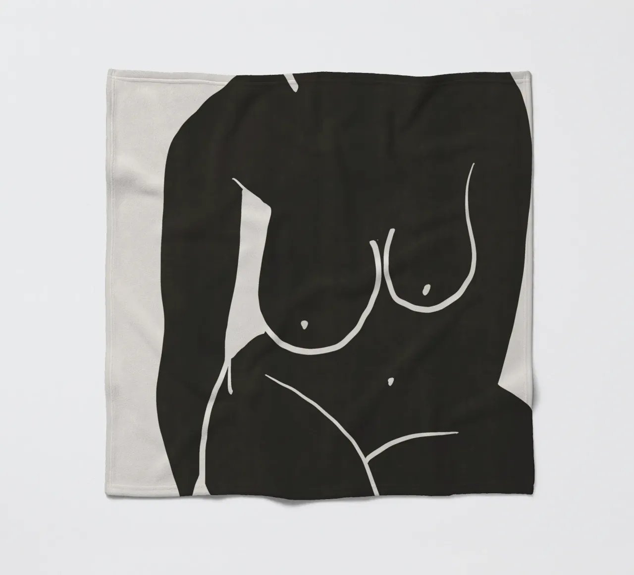 Modello in nero coperta in pile da Little Dean