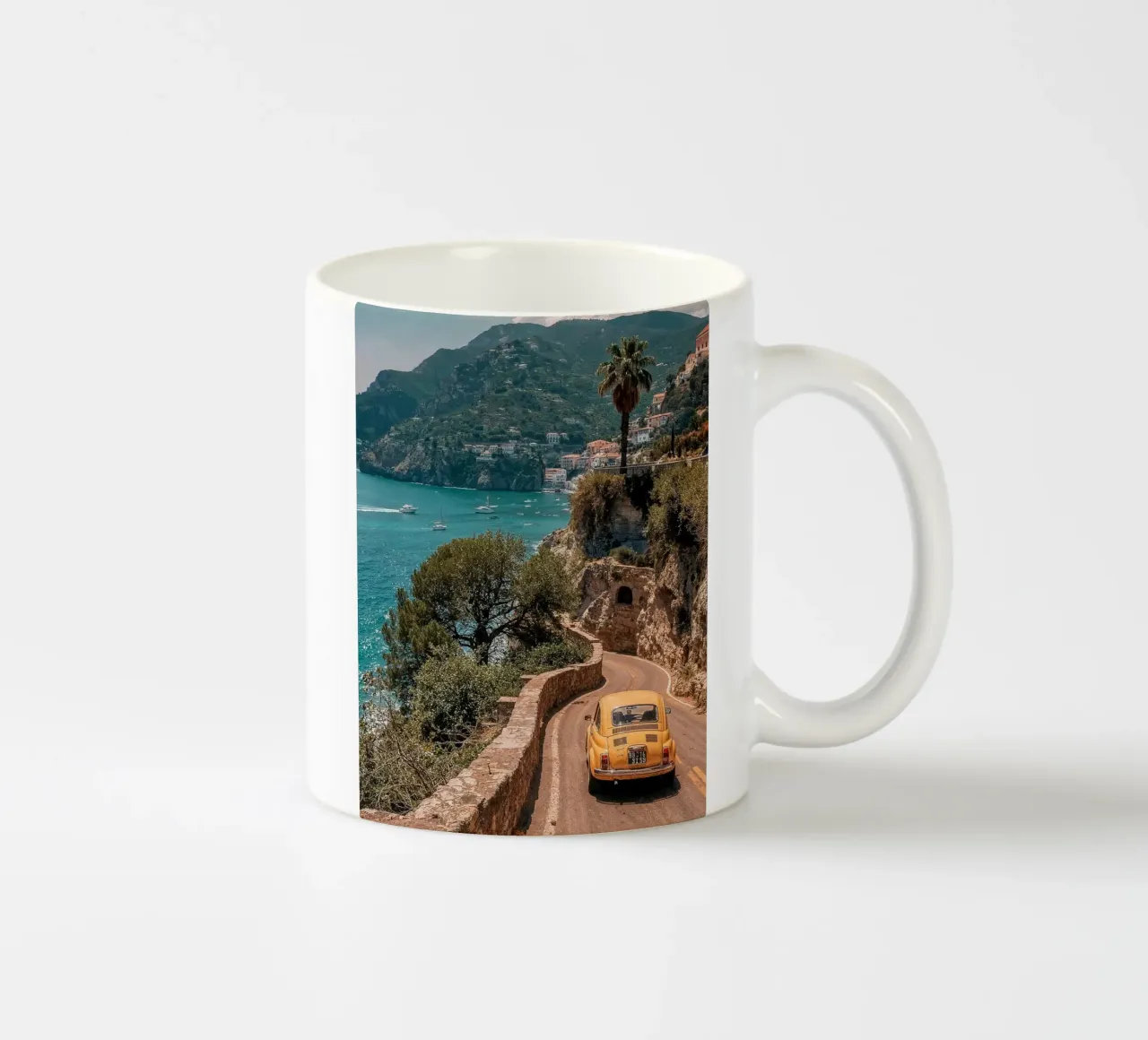 Viaggio in Costiera Amalfitana - poster con auto d'epoca tazza in ceramica da BLICKPUNKT