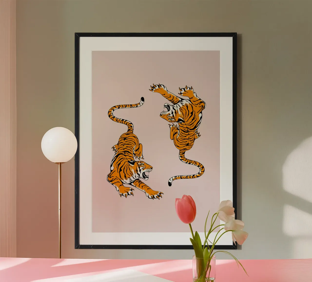 Dynamic Roaring Tigers Rosa Hintergrund Kunstdruck Hahnemühle von homdeco