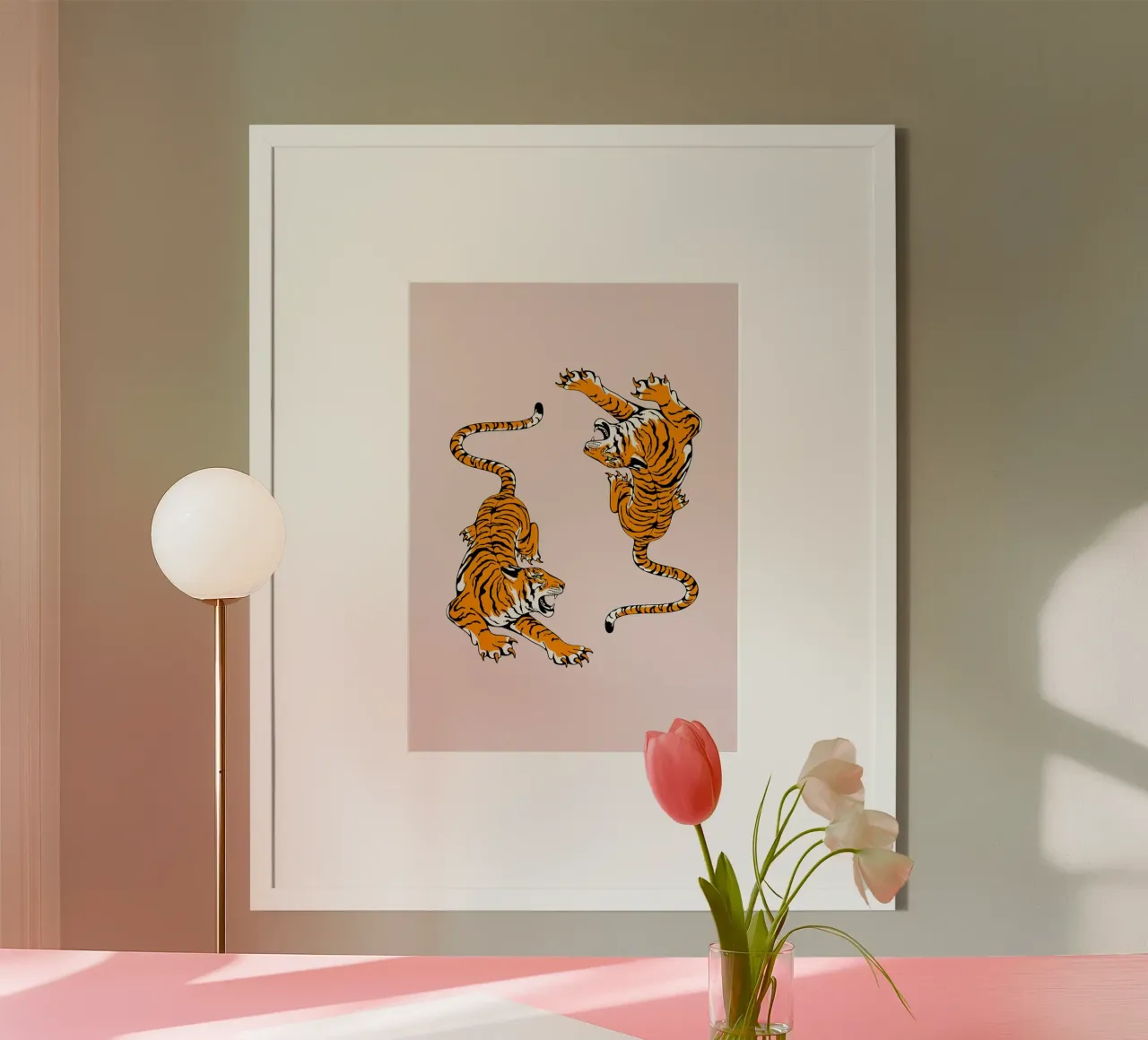 Dynamic Roaring Tigers Rosa Hintergrund Kunstdruck Hahnemühle von homdeco