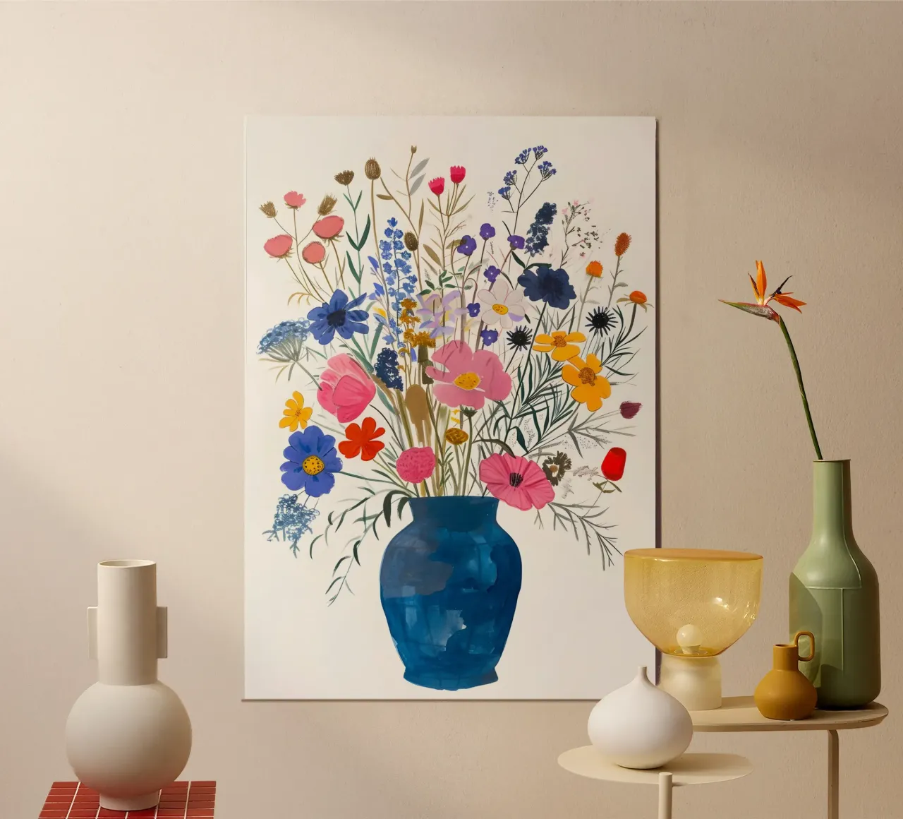 Lebendiger Wildblumenstrauß in blauer Vase Kunstdruck Poster von homdeco
