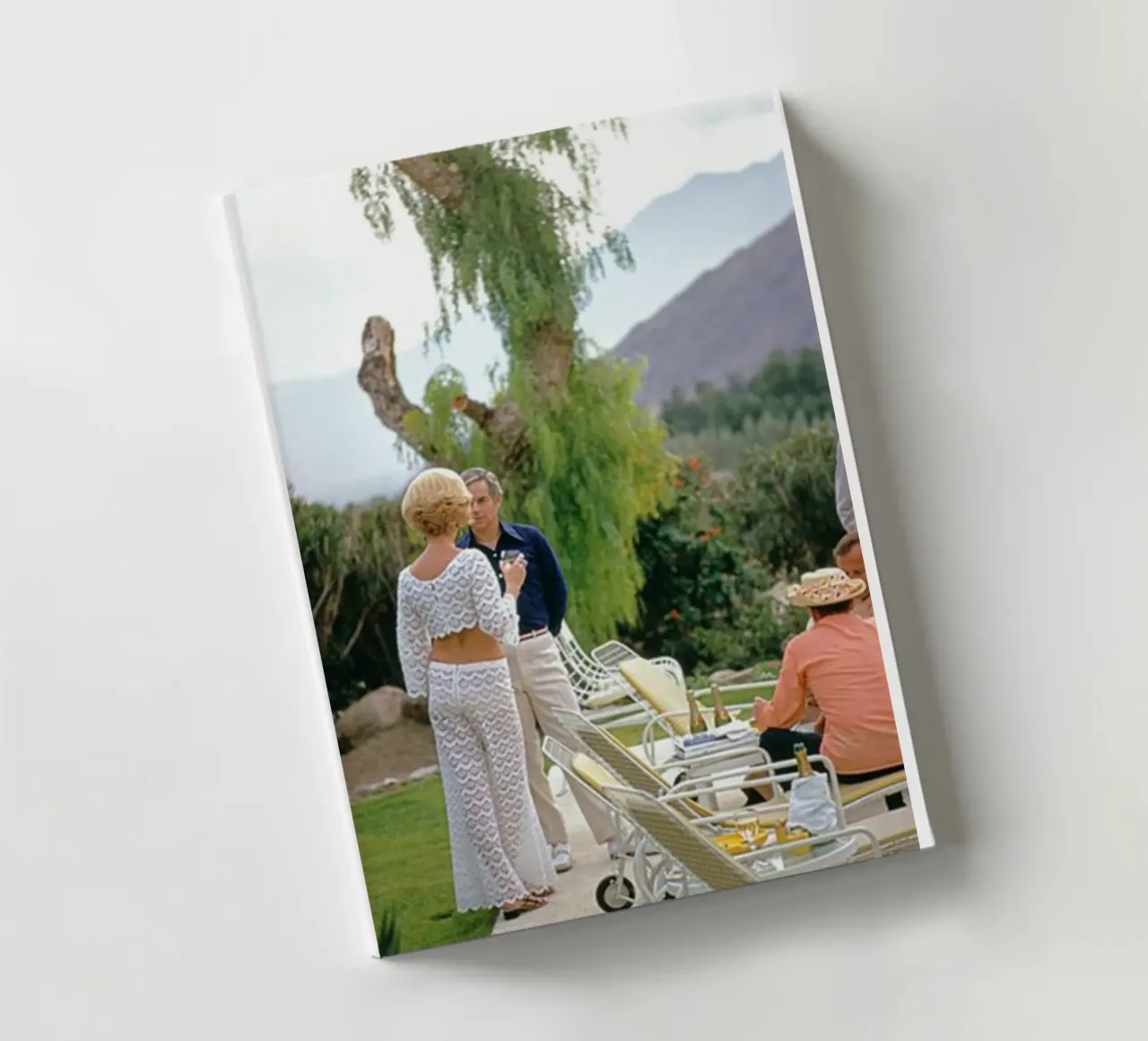 Slim Aarons - Tell a story notebook by The Poster UK
